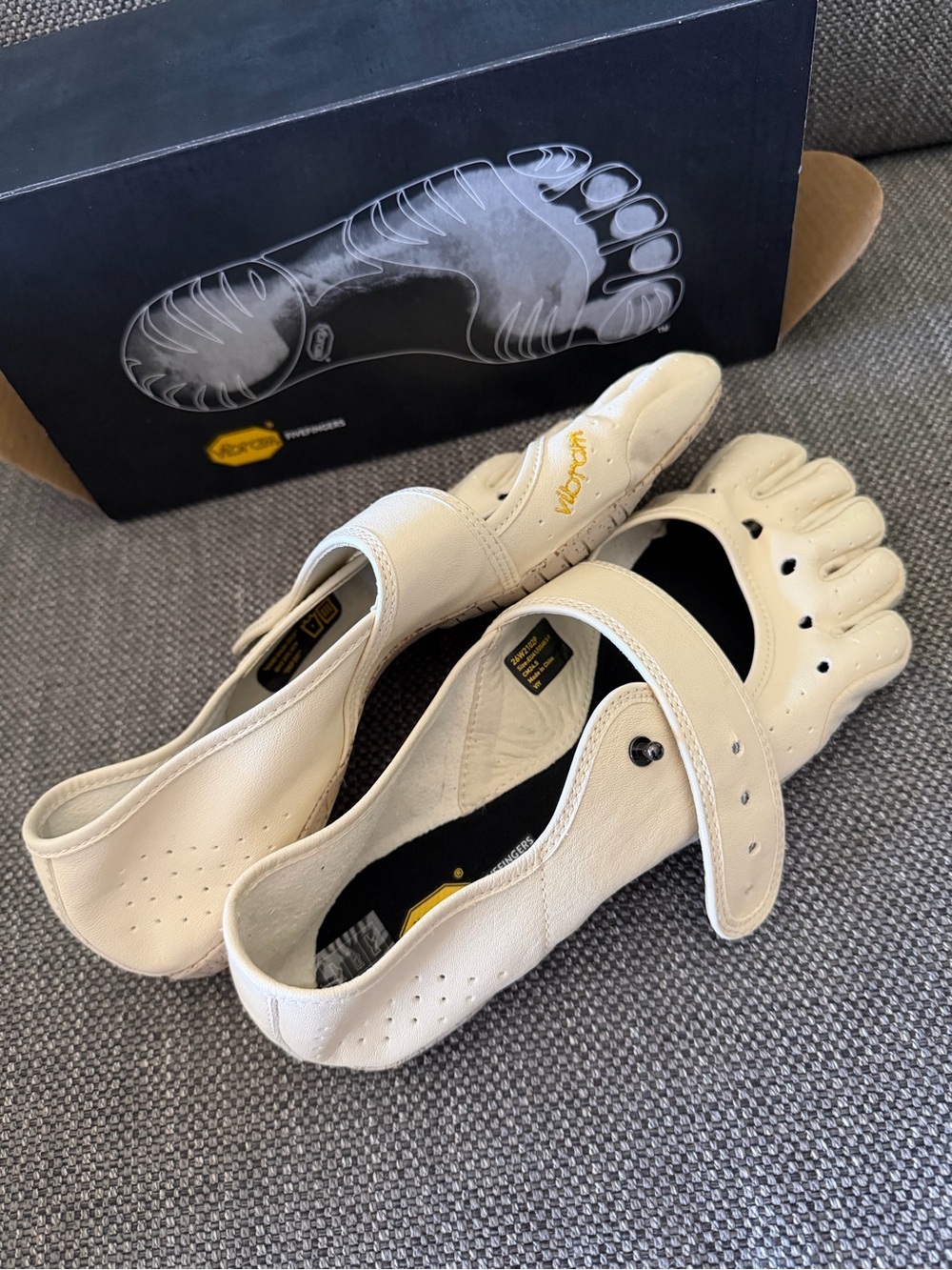RARE Vibram FiveFingers Performa Jane EVO Maryjanes - Triple Butter Womens 8.5-9 - Picture 4 of 9